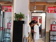 -南城香·饭香串香馄饨香(赵公口店)
