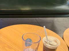 -星巴克臻选(郑州中原万达店)