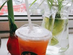 -星巴克臻选(上海今潮8弄店)
