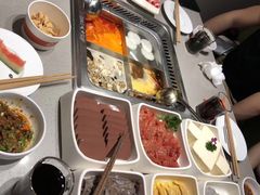 -海底捞火锅(金山百联店)