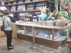 -亚马逊蒸汽活海鲜自助(LCM置汇旭辉广场店)