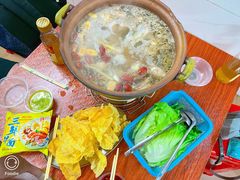 -威邵鸡煲(西华路总店)