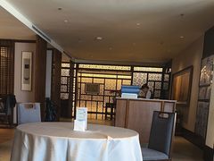 -静之湖湖畔餐厅