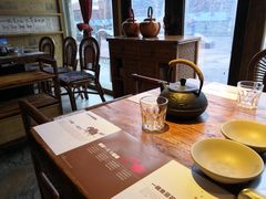 -老牌坊云南鱼豆花火锅(哈西万达店)