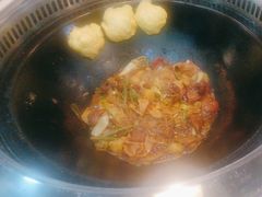 -哈尔滨烧烤·山河村铁锅炖(交大店)