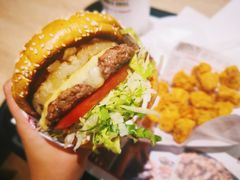 -The Habit Burger Grill 哈比特汉堡(爱琴海店)