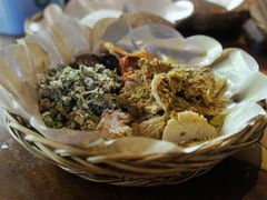 -Warung Babi Guling Ibu Oka 3