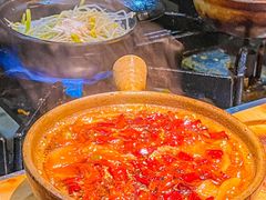 -有红鸡毛店·砂锅菜(抚琴夜市店)