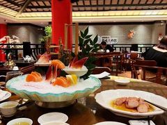 -龙悦湾酒家·八阵鱼生·渔人码头店