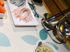 -南城十里潮汕鲜牛火锅·鲜虾生滚粥(融汇老商埠店)