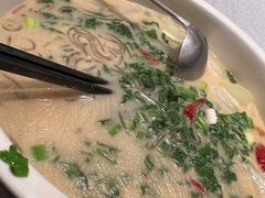 -龙宴海鲜城(经中路店)