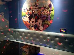 -唯爱KTV聚会餐厅(仙林东城汇店)