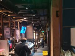-哥老官重庆美蛙鱼头(西湖银泰十一哥店)