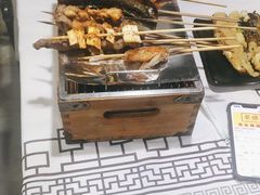 -云晓光头烧烤吧(盛夏店)