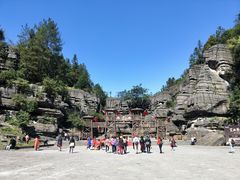 -梭布垭石林景区