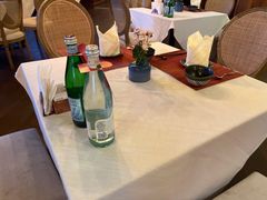 餐具摆设-丽江松赞酒店-餐厅