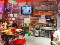 -蚝堡海鲜·威海菜·海肠捞饭·烧烤·亚洲吃蚝公司(幸福门店)