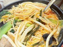 -天瑞福云南过桥米线(十里河店)