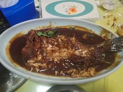 -雪湖煜辰鱼头老店(雪野湖店)
