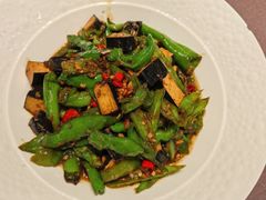 -香山湖家家宴(中山陵店)