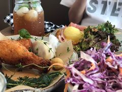 -ROAST coffee & eatery