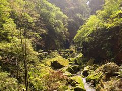 -龙水峡地缝景区