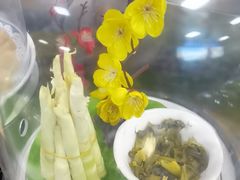 -故乡缘·香格里拉山庄(冷竹路店)