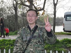 -崇明岛拓展训练真人CS镭战基地