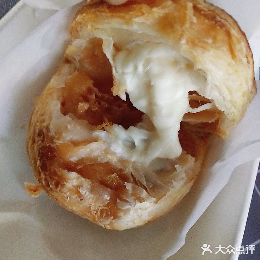 咖啡麻薯每次都忍不住买,刚出炉的时候不要太香