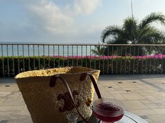 -日落吧·海景咖啡厅·餐酒吧·鸡尾酒·下午茶·乐队表演·浪漫夕阳·三亚文华东方酒店