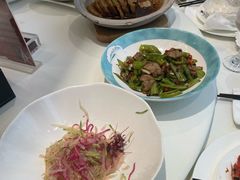 -梅花香里大酒店(郁金香路店)