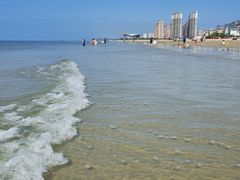 -侨港海滩