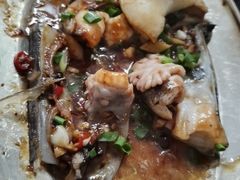 -鸿渡渔庄·特色鸭咀鱼