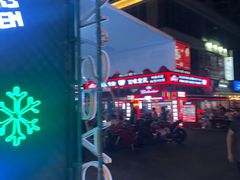 -时代奥城商业广场
