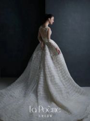 -乐派诗婚纱摄影