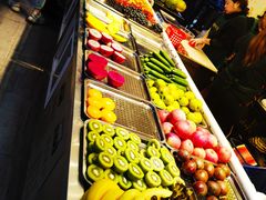 -八一好吃街·高品美食广场