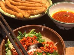 -王婆乔鲜鱼自助火锅(蜀汉路店)