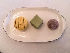 马卡龙-Salon de Ville浦江汇(上海外滩华尔道夫酒店店)