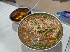 -正宗杨记普洱酸醋米线(总店)