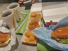 -麦当劳(徐汇漕溪北路百脑汇店)