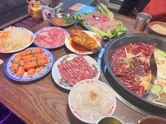 -萍姐火锅·公路夜市(武汉首店)