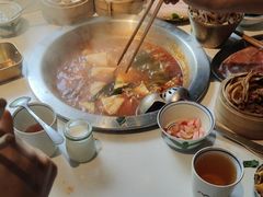 -卤校长重庆火锅(国兴店)