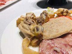-行家海鲜火锅酒家(静安寺店)