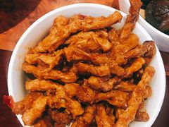 鱼香肉丝-功德林(南京西路店)