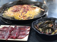 -铜元老码头鳝鱼火锅