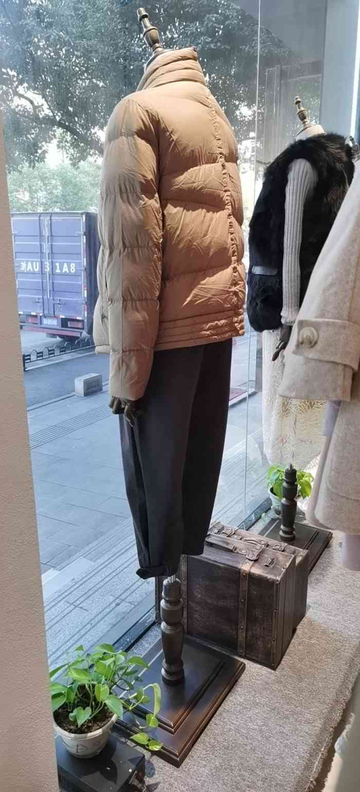 乔司时尚服饰街-"怎么没有联系方式呀1微信之类的."-大众点评移动版