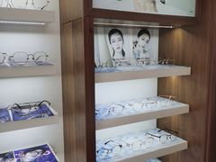 -明月眼镜(三坝店)
