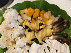 -钢管厂五区小郡肝串串香火锅(梅川路店)