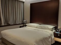 -上海龙之梦万丽酒店