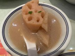 -刘胖子家常菜·蹄花焖藕(江汉路总店)